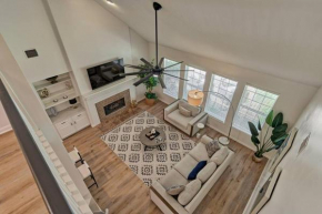New!4BR Villa with Easy Access to all Woodlands Amenities